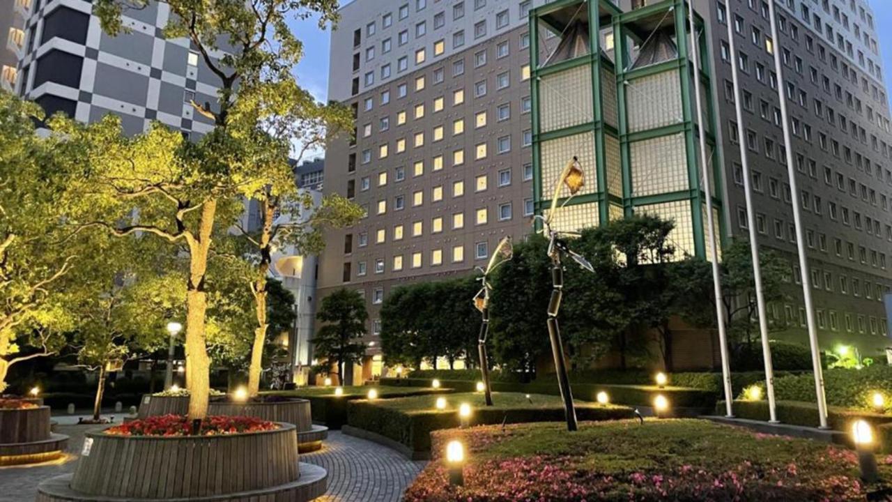 Toyoko Inn Tokyo Shinagawa Konan-Guchi Tennozu Isle Exterior photo
